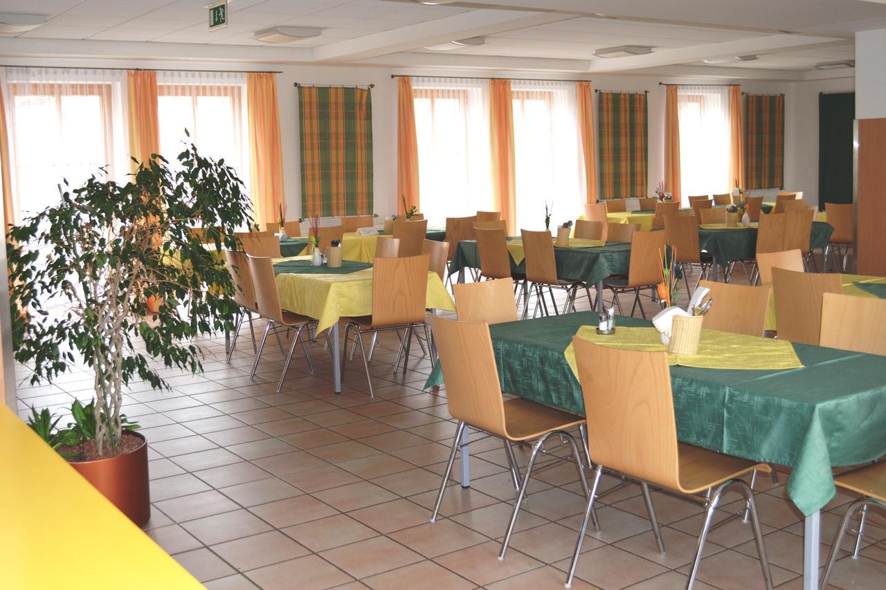 Gaestehaus Der Lk-Technik Mold Exterior foto